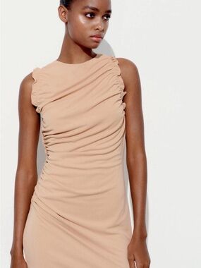 NEW ❗️ZARA RUFFLED DRESS NEW WITH TAGS SIZE LARGE BIEGE NUDE